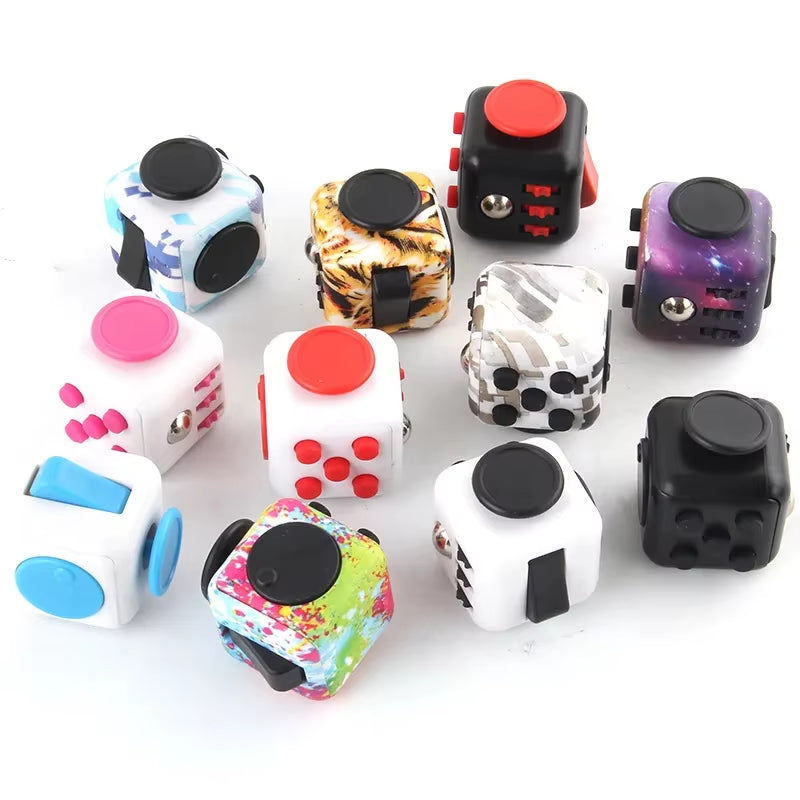 Infinity Stress Relief Cubes - Fidget Decompression Toy for Kids and Adults, Perfect Anti-Anxiety Game