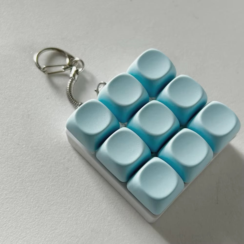 Relaxing DIY Keyboard Fidget Keychain Keys Button Relief Stress Finger Keyboard Cap Pass the Time Keycap Clicker Toy Adult