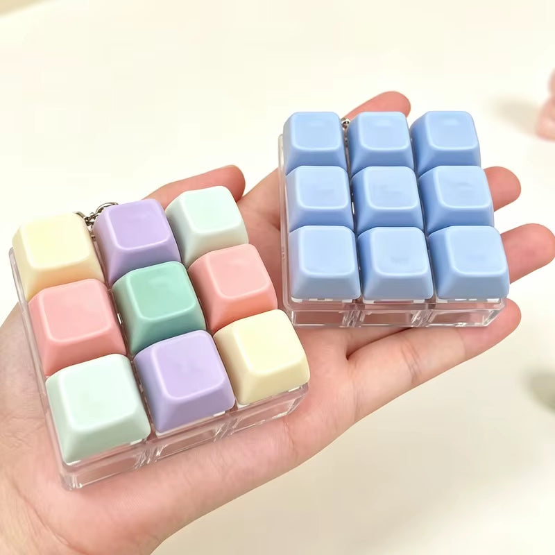 Keycap Clicker Portable Macaron Color 9-Key Keyboard Fidget Toy Finger Pinch Mini Pendant ASMR Stress Relief Keyboard Keychain