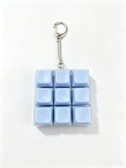 Portable Macaron Color 9-Key Keycap Clicker Fidget Toy - Mini Pendant for ASMR Stress Relief and Finger Pinching