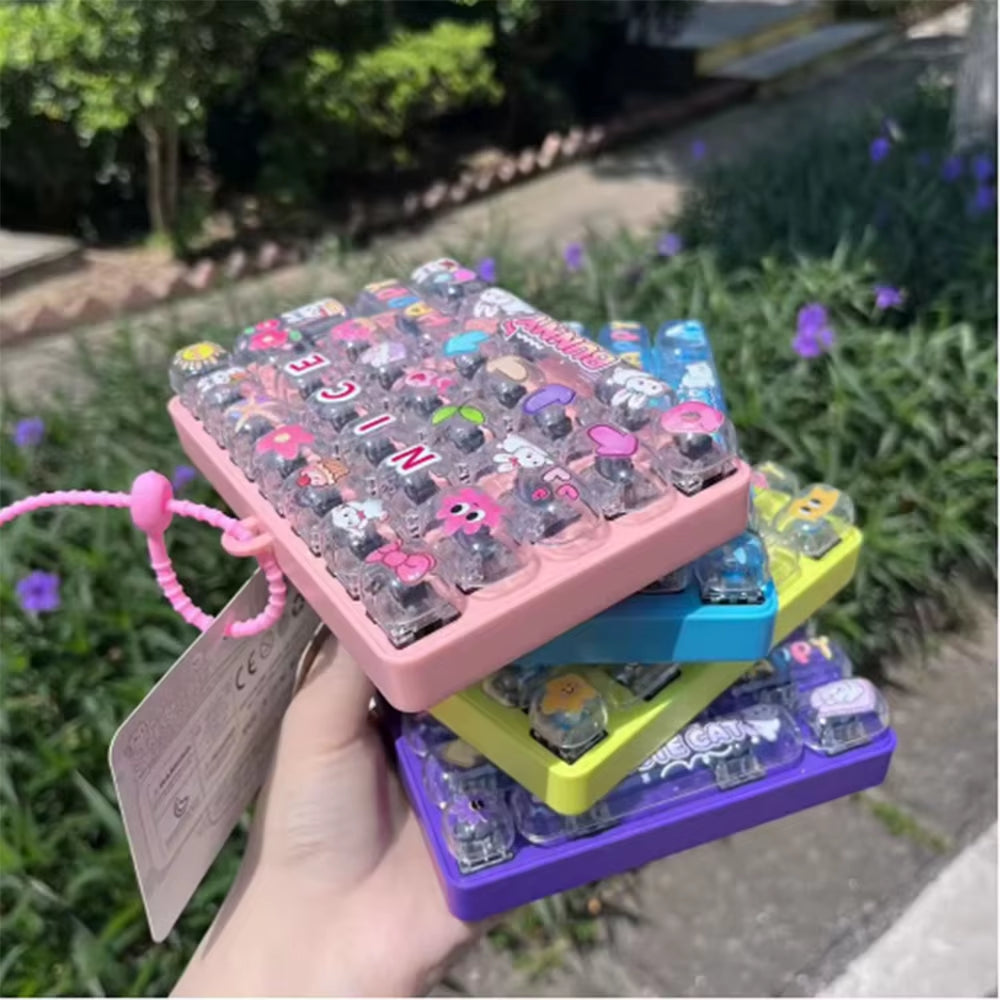 Grid Keycap Clicker anti Stress Fidget Keyboard Keychain Decompression Button Cartoon Hand Relax Party Favor Gift